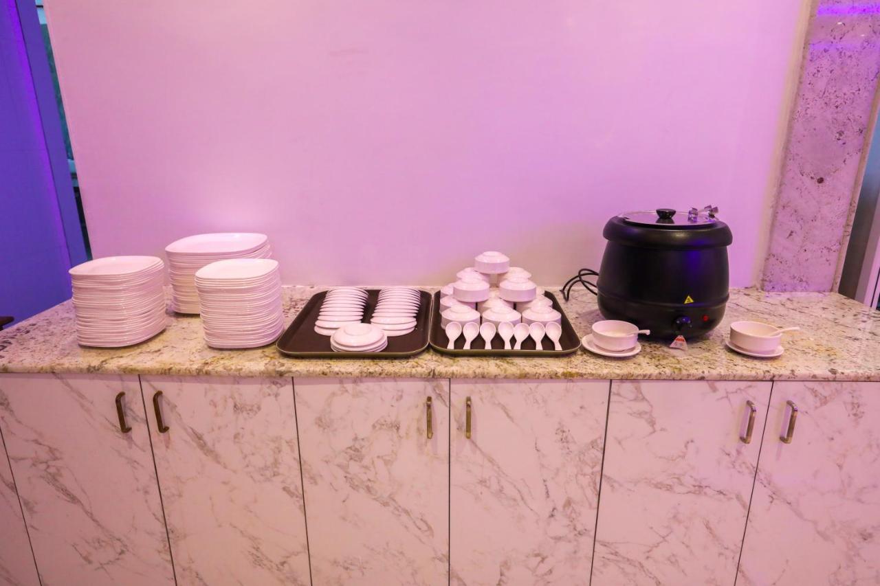 Nitheesh Residency Hotel Kanchipuram Bagian luar foto