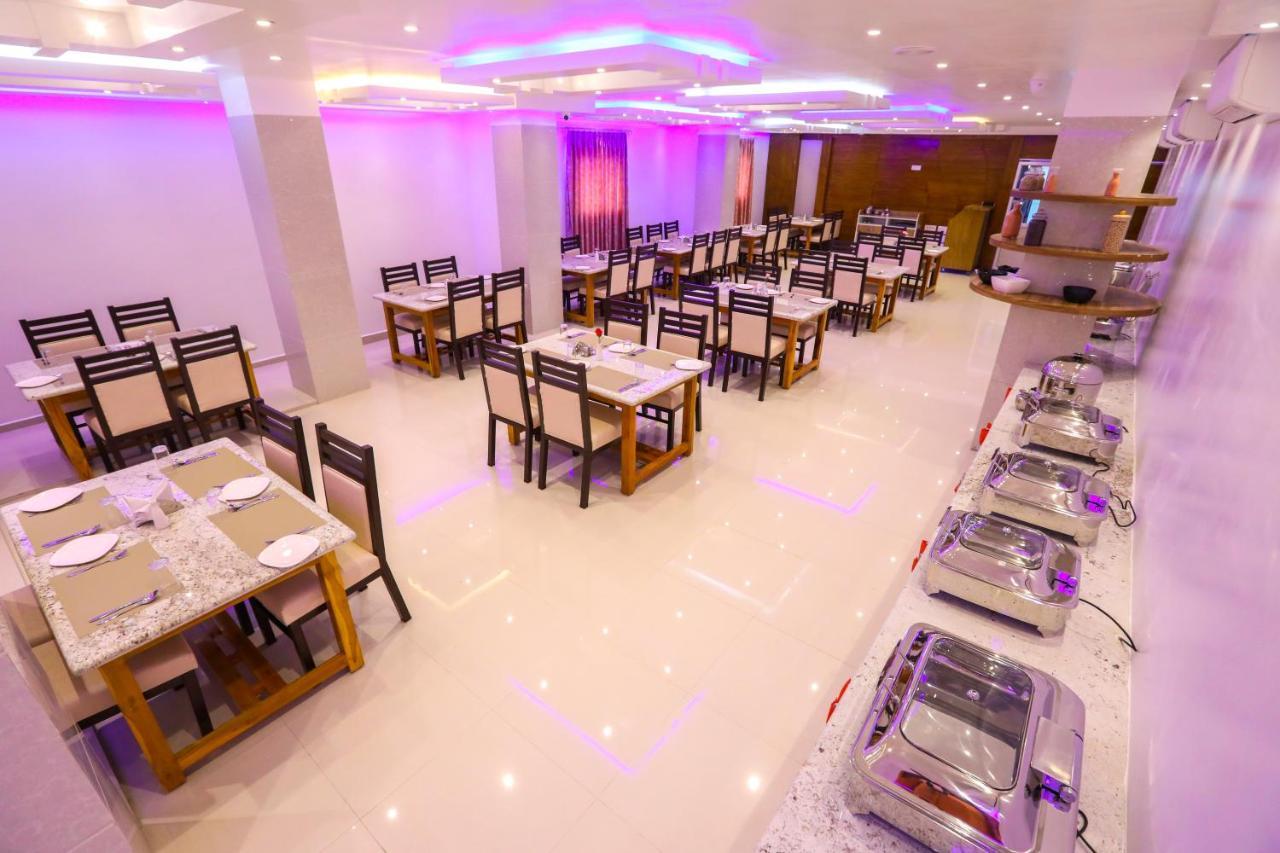 Nitheesh Residency Hotel Kanchipuram Bagian luar foto