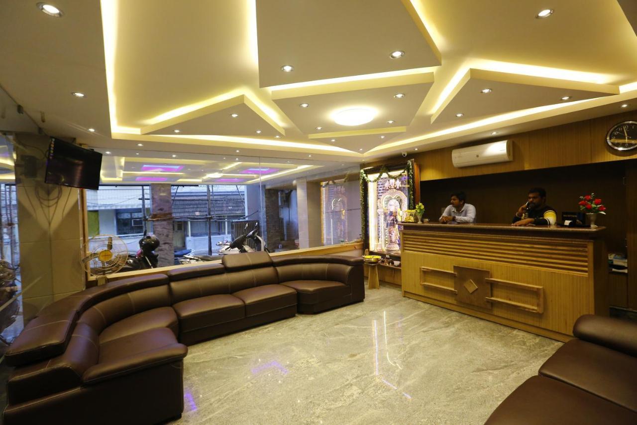 Nitheesh Residency Hotel Kanchipuram Bagian luar foto