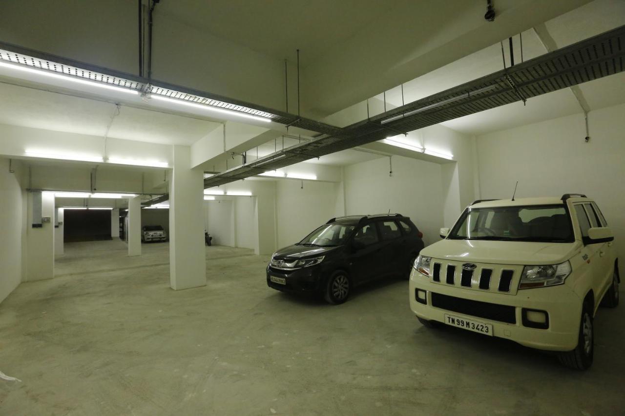 Nitheesh Residency Hotel Kanchipuram Bagian luar foto