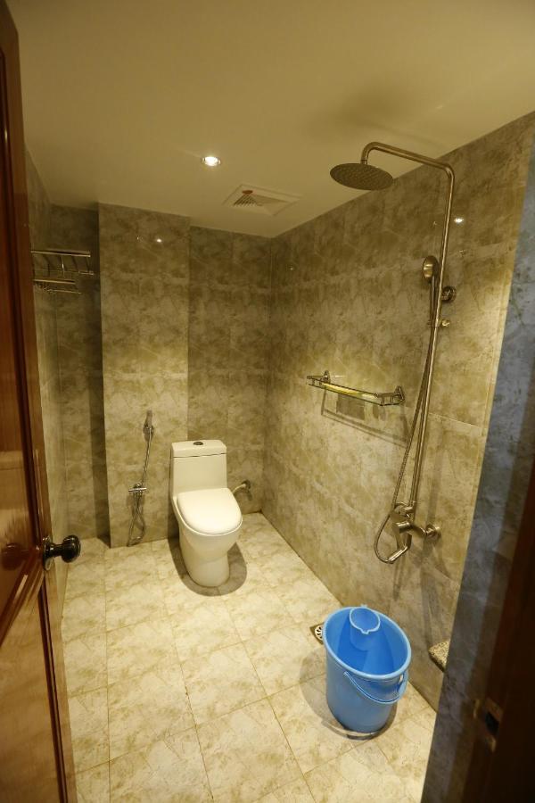 Nitheesh Residency Hotel Kanchipuram Bagian luar foto